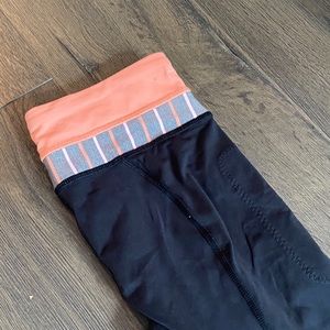 Lululemon 7/8 leggings with band